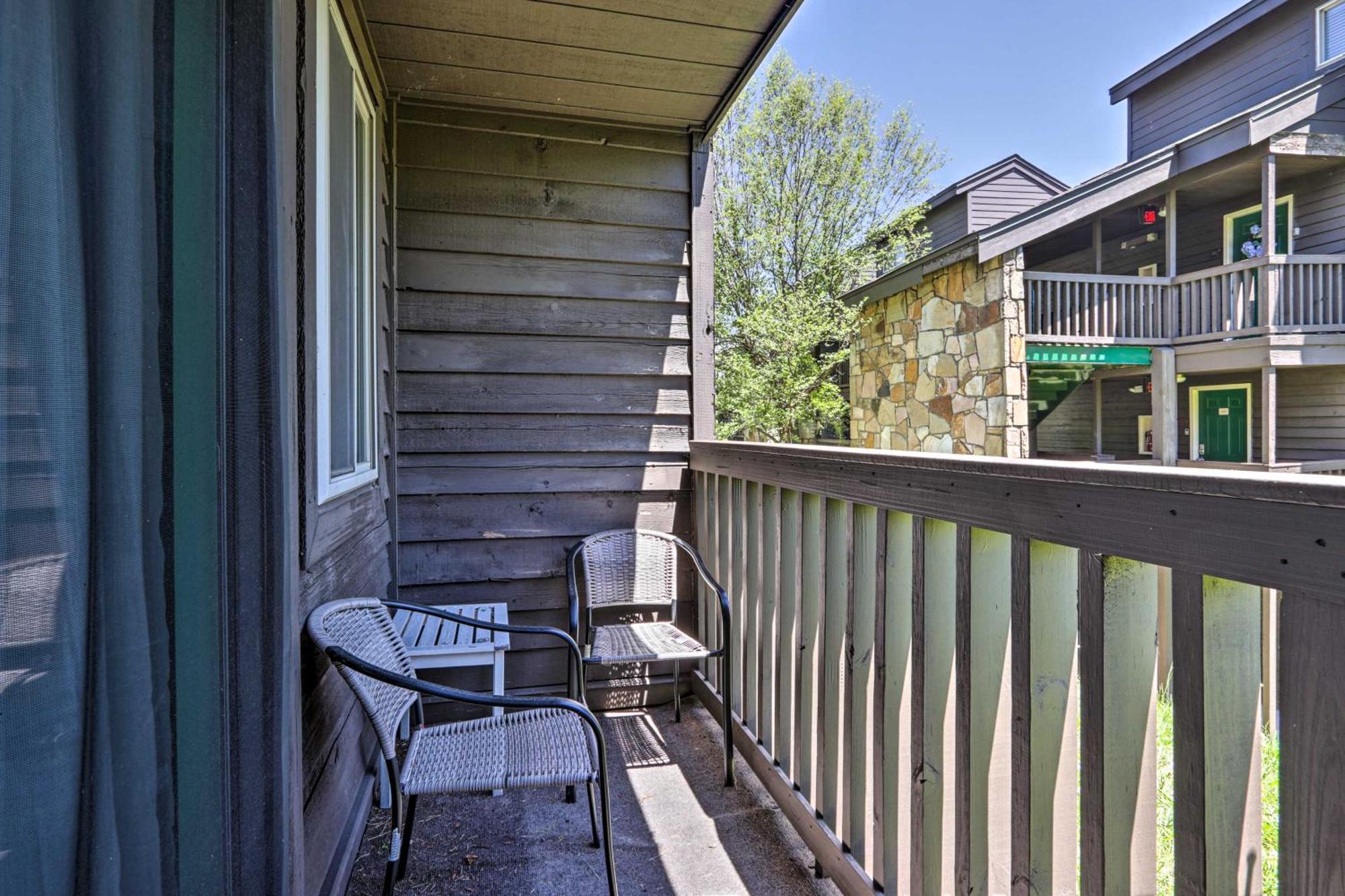 Condo With Pool And Grill Access About 4 Mi To Gatlinburg! Экстерьер фото